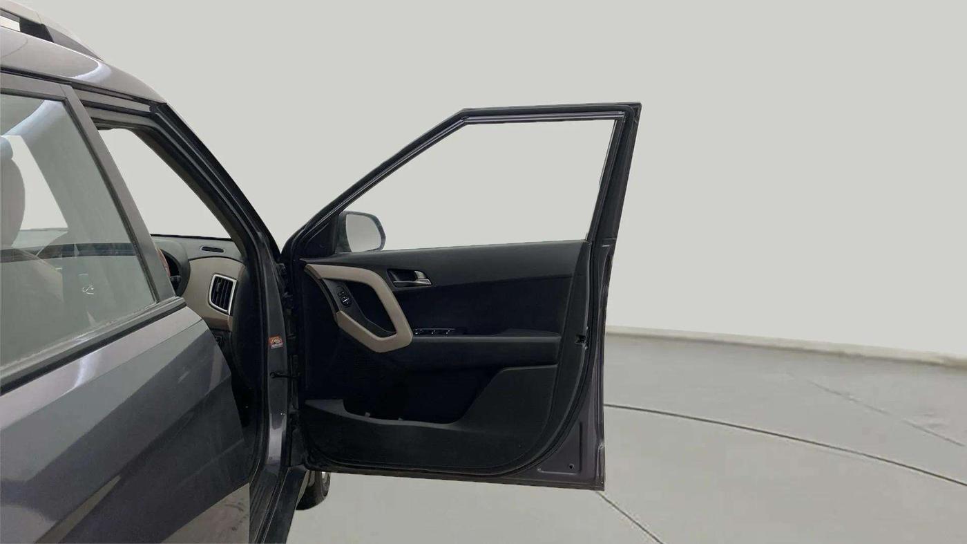 2016 Hyundai Creta S 1.6 PETROL, Petrol, Manual, 62,590 km, RHS Front Door