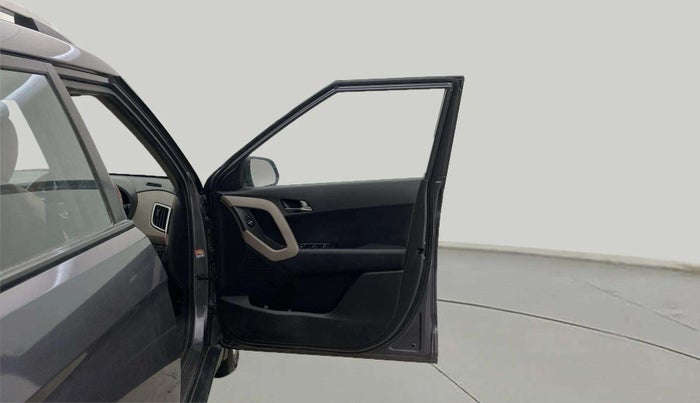 2016 Hyundai Creta S 1.6 PETROL, Petrol, Manual, 62,590 km, RHS Front Door