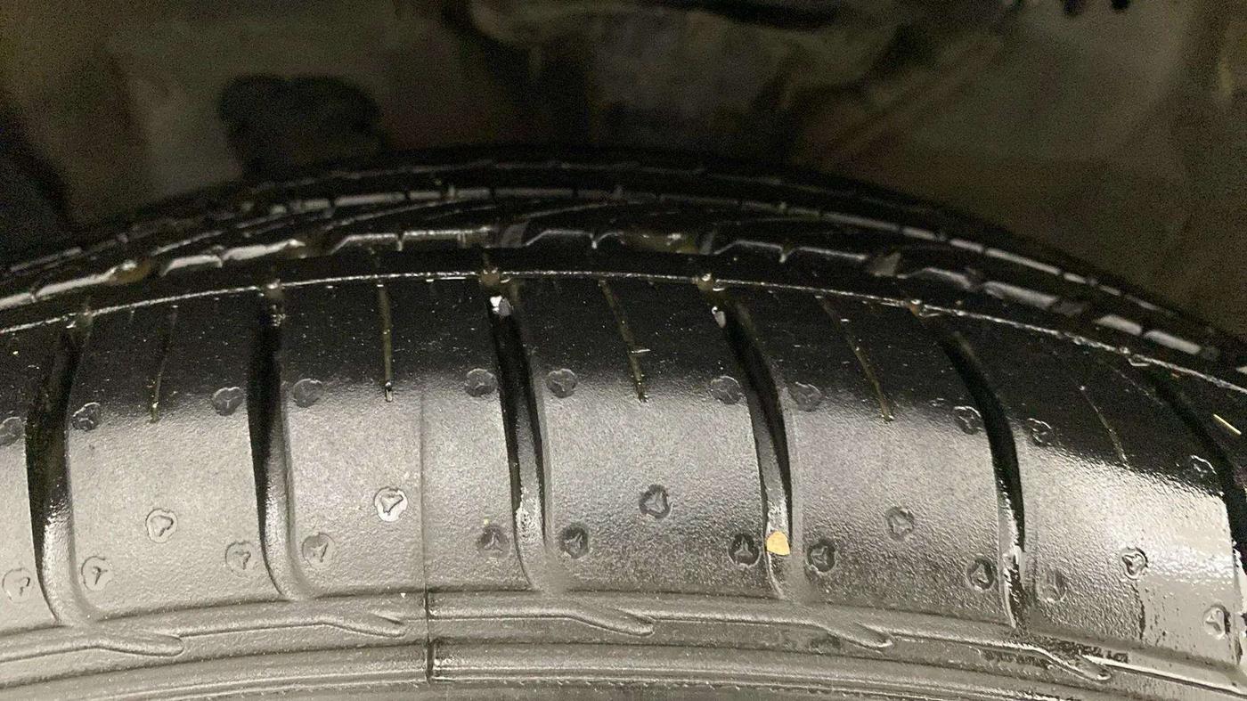 2016 Hyundai Creta S 1.6 PETROL, Petrol, Manual, 62,590 km, Left Front Tyre Tread