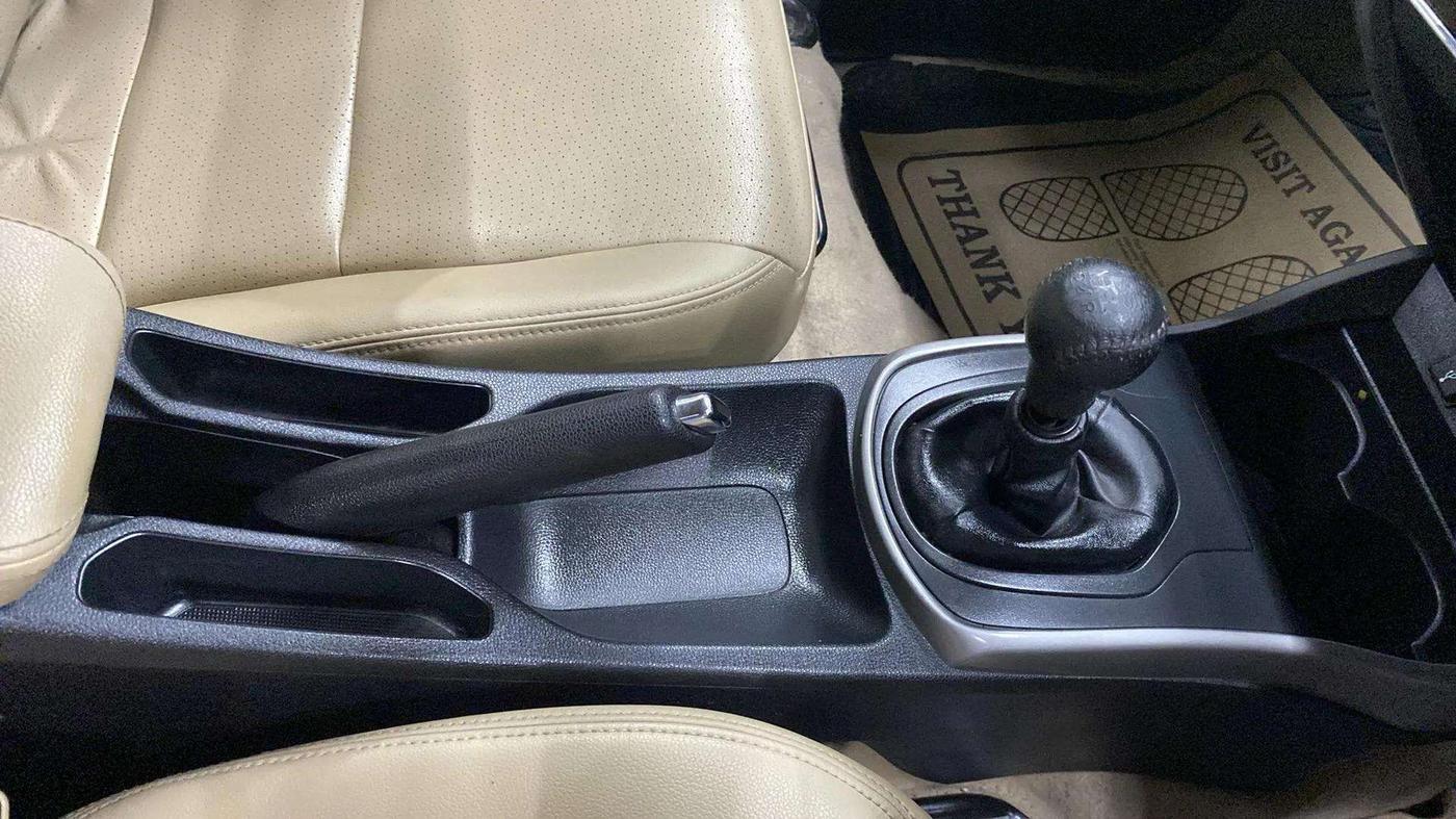 2018 Honda City 1.5L I-VTEC VX, Petrol, Manual, 72,813 km, Gear Lever