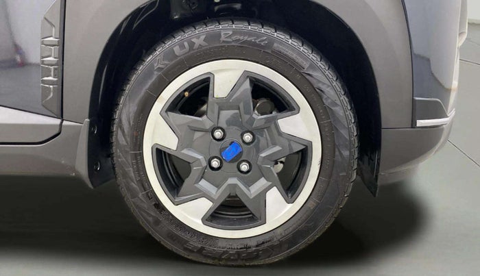 2024 Hyundai EXTER  SX 1.2 AMT, Petrol, Automatic, 1,964 km, Right Front Wheel