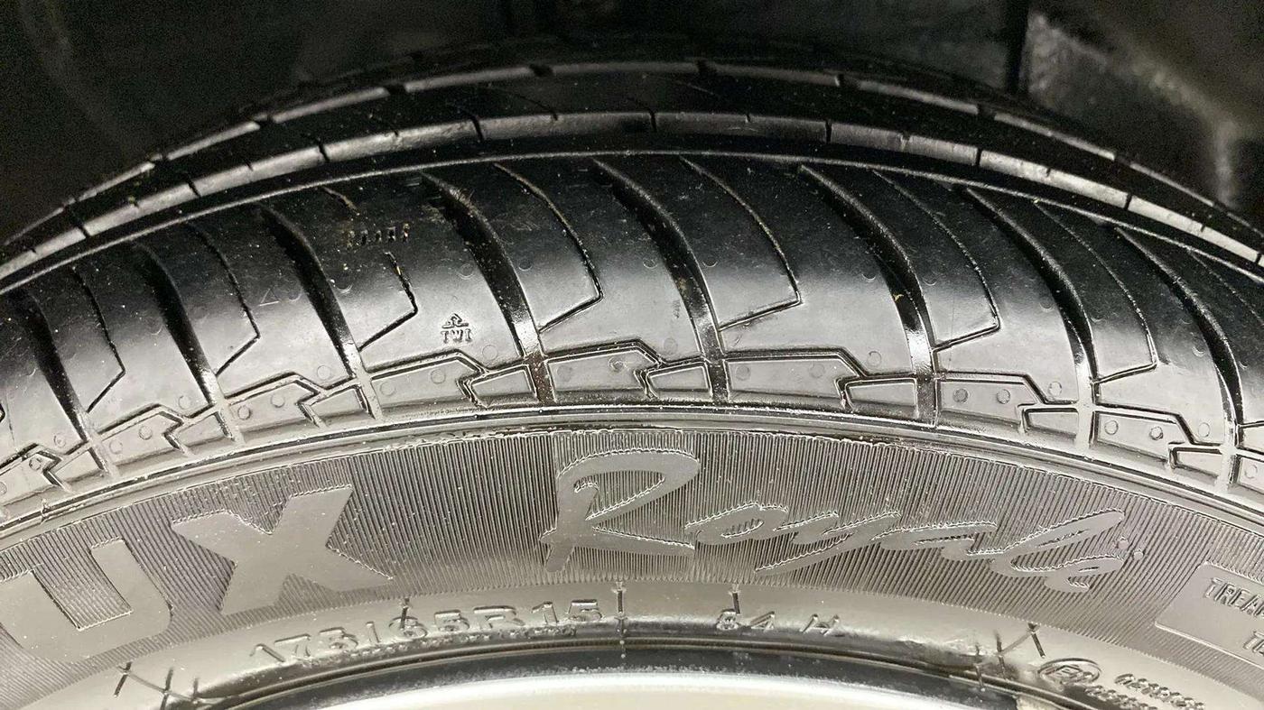 2024 Hyundai EXTER  SX 1.2 AMT, Petrol, Automatic, 2,779 km, Right Front Tyre Tread