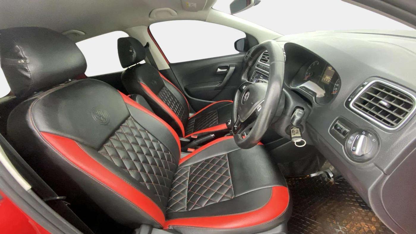 2019 Volkswagen Polo HIGHLINE PLUS 1.0, Petrol, Manual, 83,978 km, Right Side Front Door Cabin