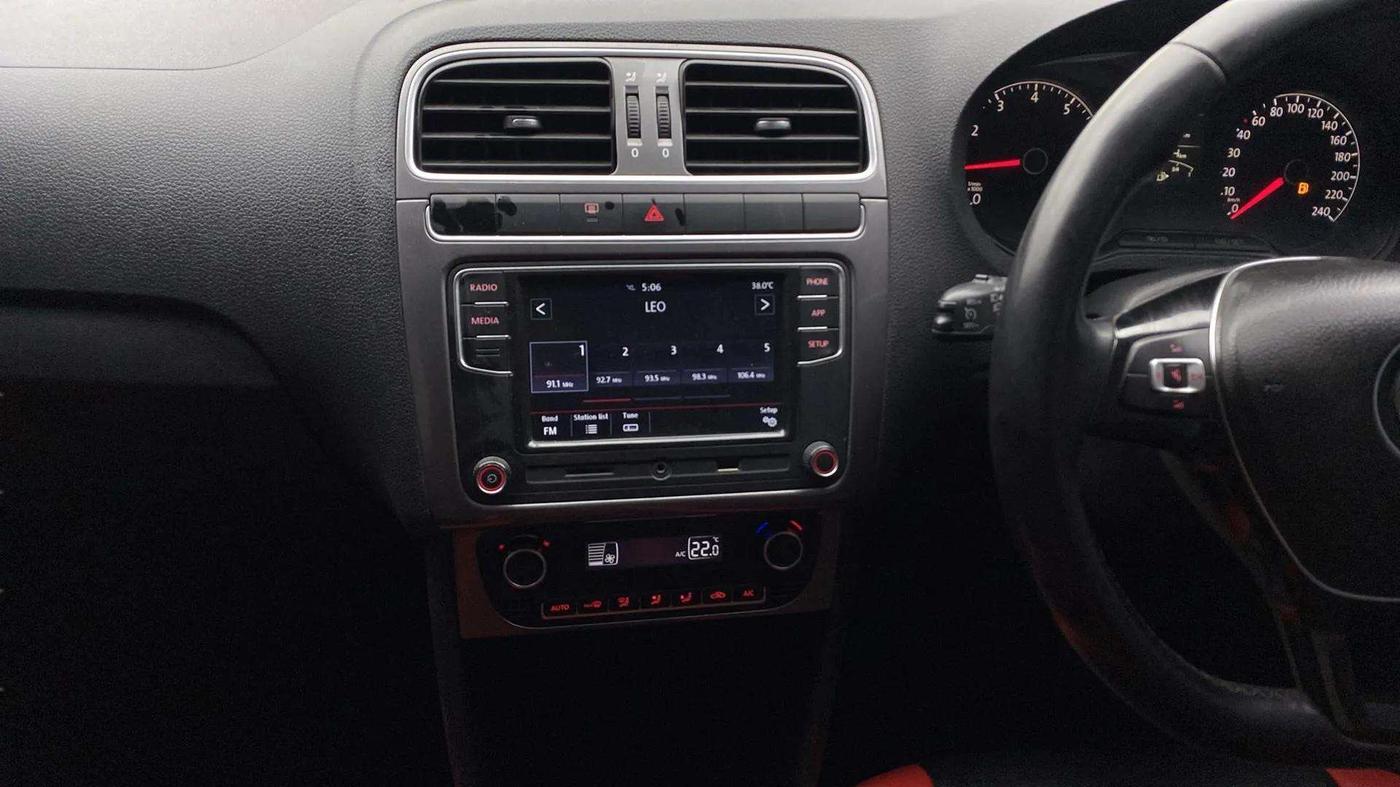 2019 Volkswagen Polo HIGHLINE PLUS 1.0, Petrol, Manual, 83,978 km, Air Conditioner