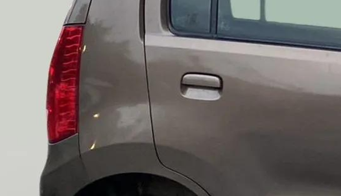 2018 Maruti Wagon R 1.0 VXI AMT, Petrol, Automatic, 29,286 km, Right quarter panel - Minor scratches