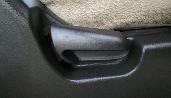 2018 Maruti Wagon R 1.0 VXI AMT, Petrol, Automatic, 29,286 km, Driver Side Adjustment Panel