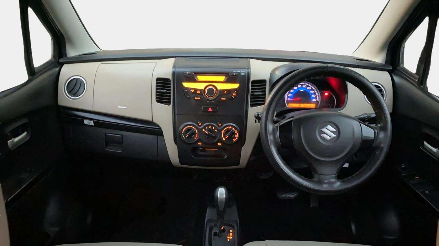 2018 Maruti Wagon R 1.0 VXI AMT, Petrol, Automatic, 29,286 km, Dashboard