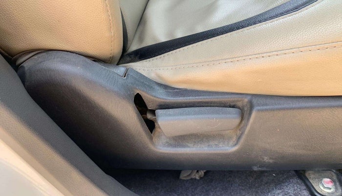 2018 Maruti Alto K10 VXI, Petrol, Manual, 22,551 km, Driver Side Adjustment Panel