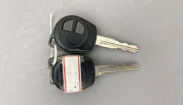 2023 Maruti FRONX DELTA 1.2 MT PETROL, CNG, Manual, 6,633 km, Key Close Up