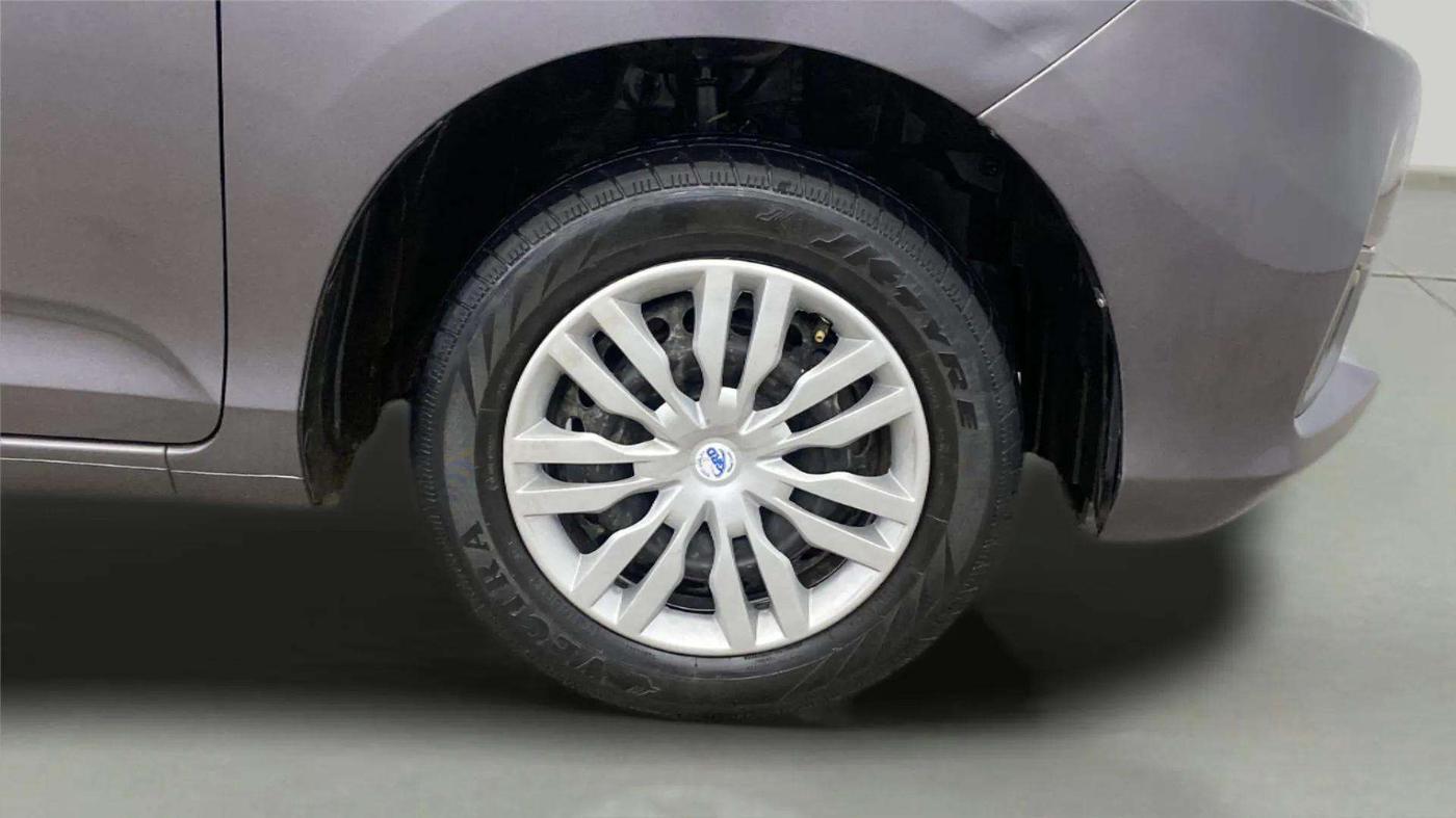 2021 Honda Amaze 1.2L I-VTEC S, Petrol, Manual, 46,835 km, Right Front Wheel