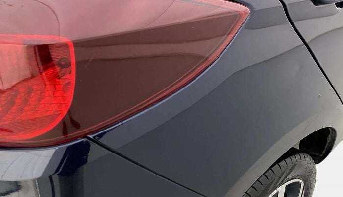 2022 Tata Tiago XZA PETROL, Petrol, Automatic, 65,862 km, Right quarter panel - Minor scratches