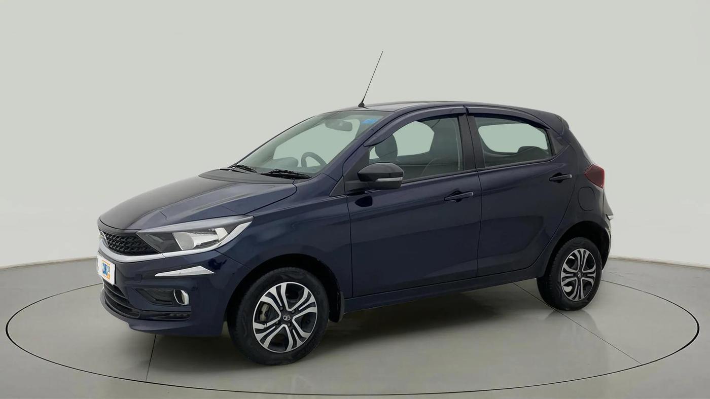 2022 Tata Tiago XZA PETROL, Petrol, Automatic, 65,862 km, Left Front Diagonal