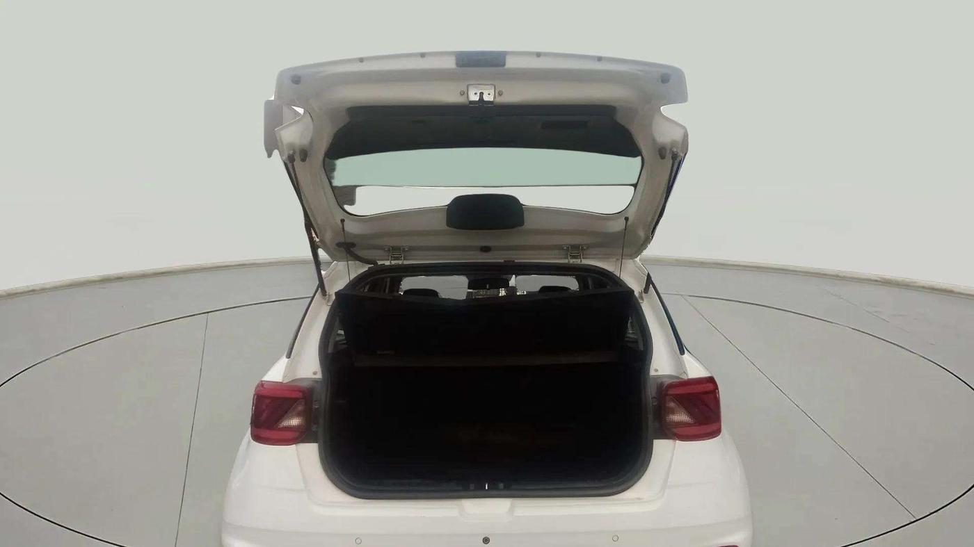 2021 Hyundai VENUE S 1.2, Petrol, Manual, 32,716 km, Boot Door Open