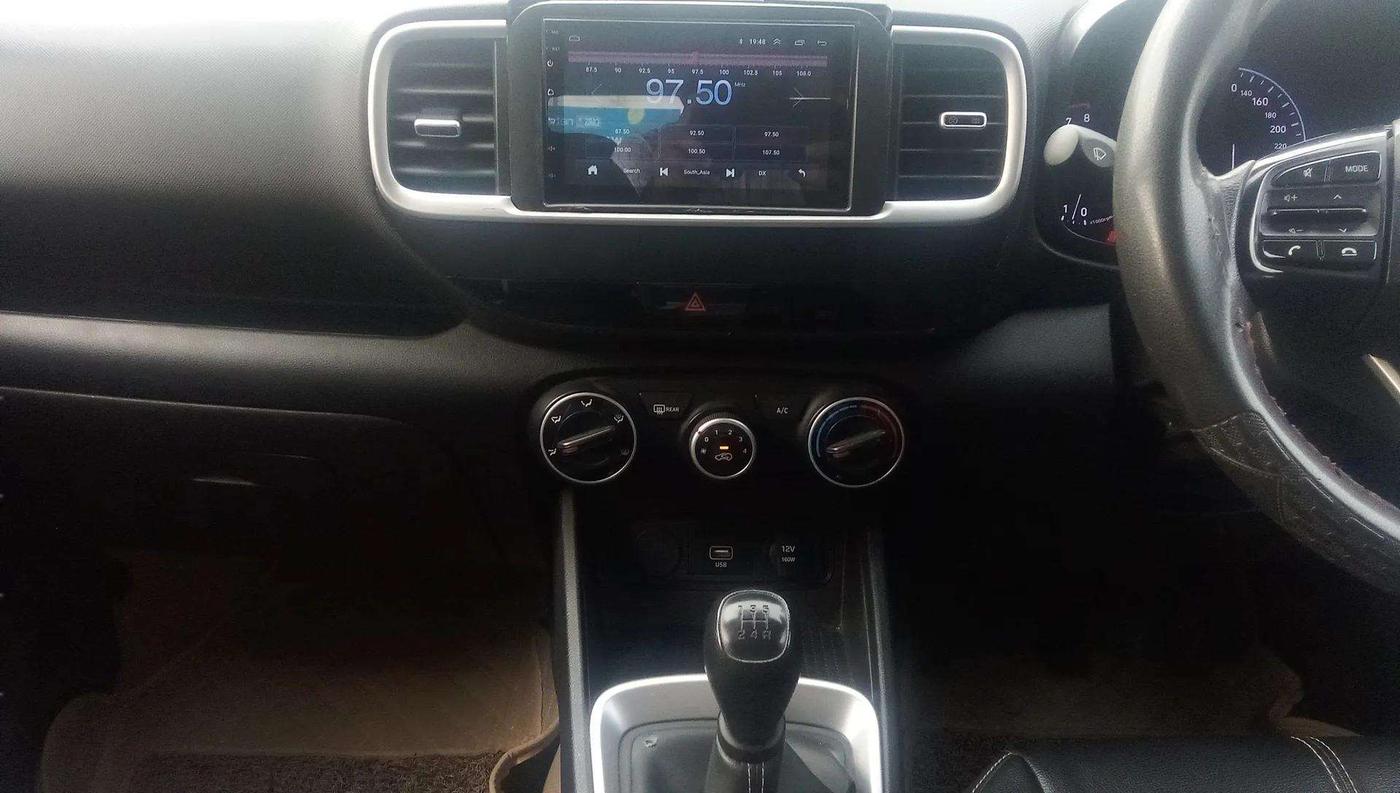 2021 Hyundai VENUE S 1.2, Petrol, Manual, 32,716 km, Air Conditioner
