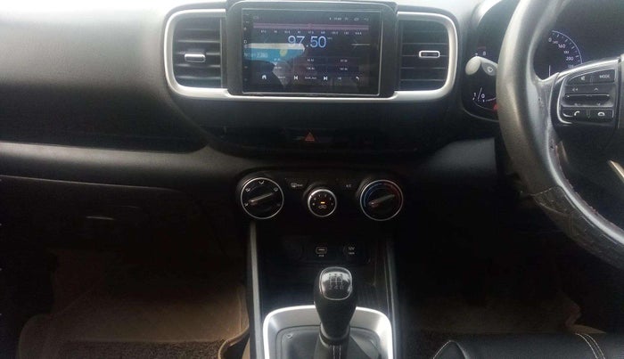 2021 Hyundai VENUE S 1.2, Petrol, Manual, 32,716 km, Air Conditioner