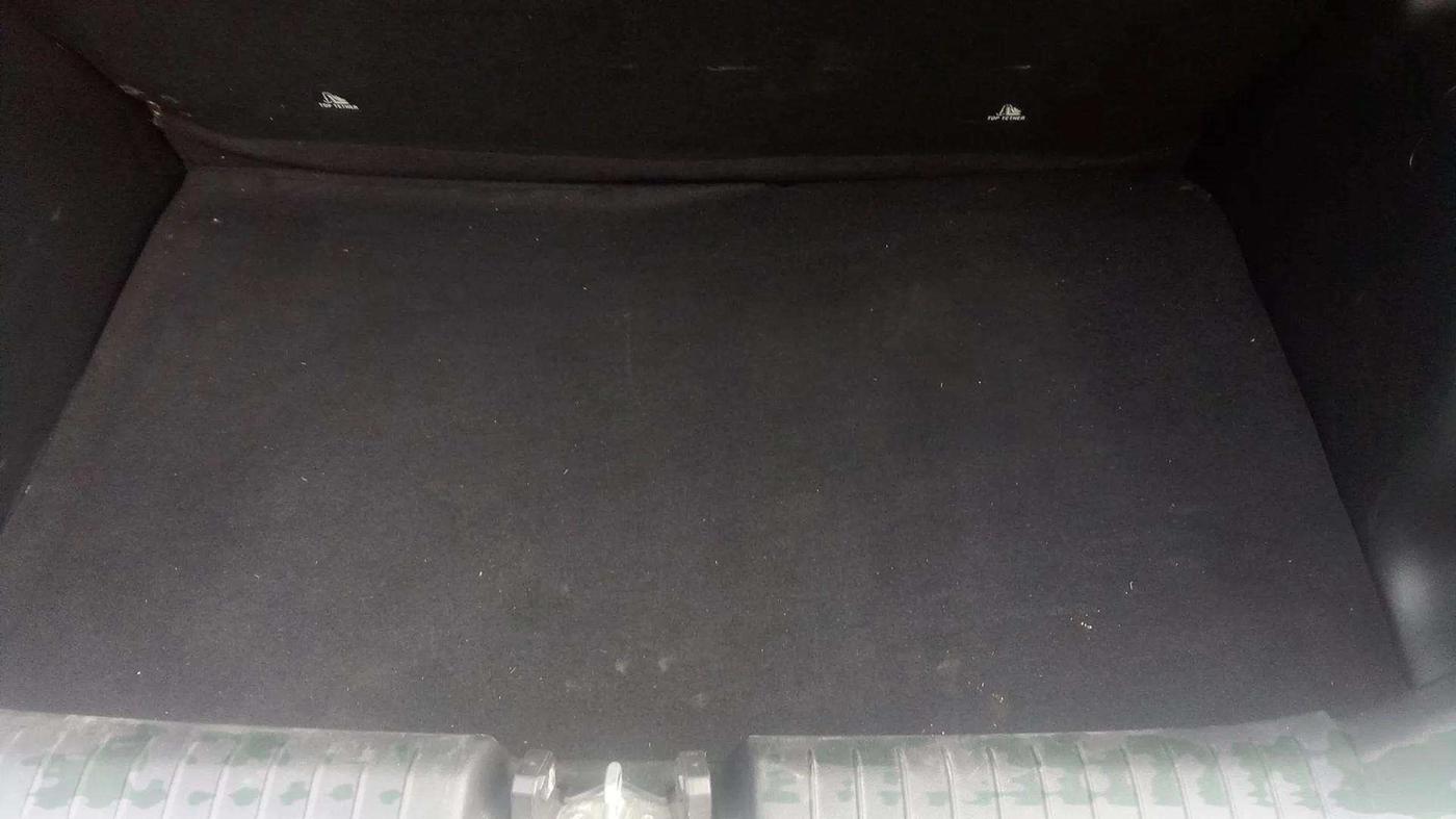 2021 Hyundai VENUE S 1.2, Petrol, Manual, 32,716 km, Boot Inside
