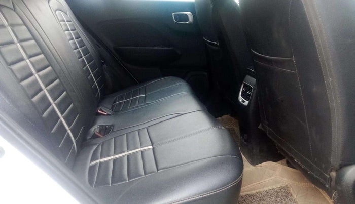 2021 Hyundai VENUE S 1.2, Petrol, Manual, 32,716 km, Right Side Rear Door Cabin