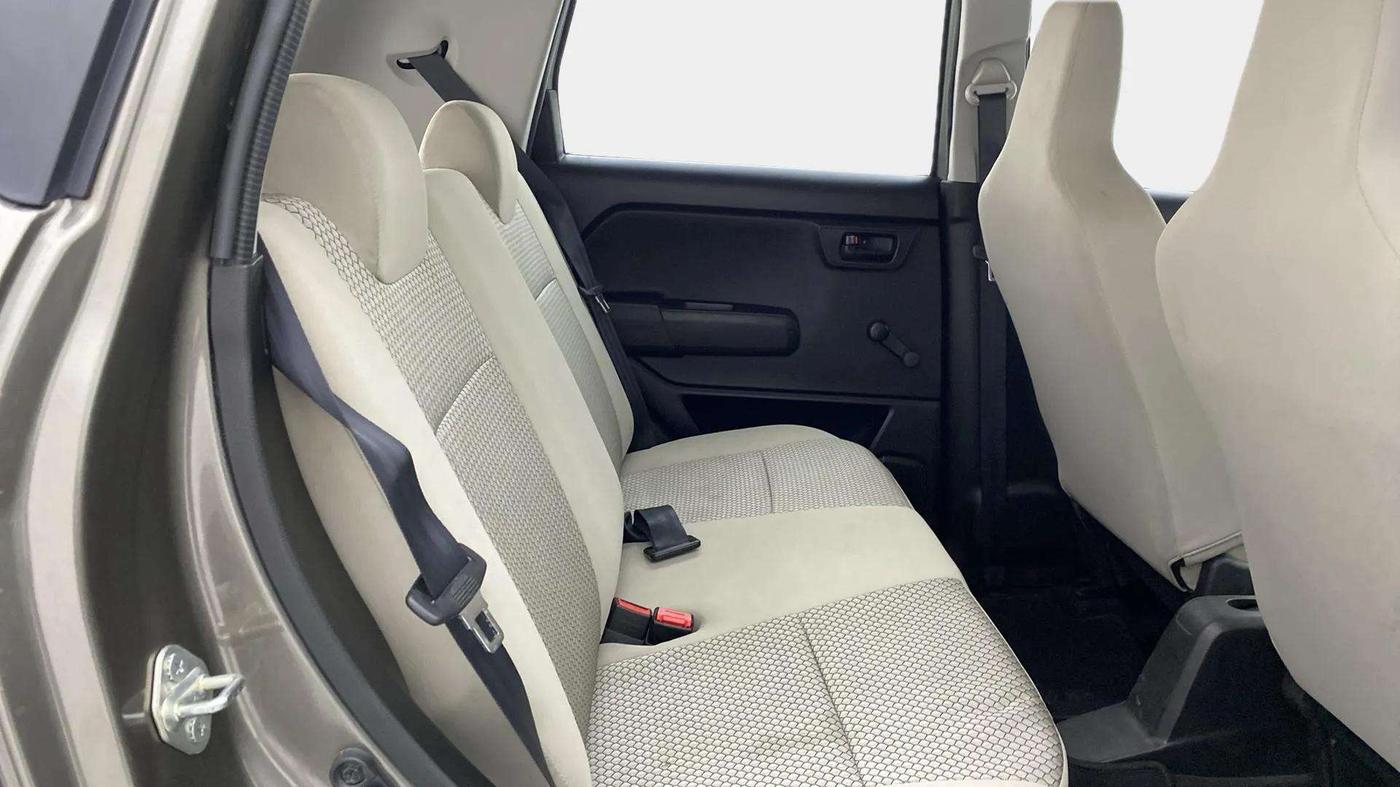 2024 Maruti New Wagon-R LXI 1.0, Petrol, Manual, 14,048 km, Right Side Rear Door Cabin