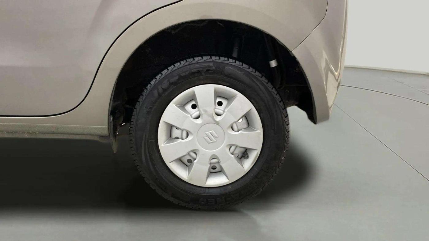 2024 Maruti New Wagon-R LXI 1.0, Petrol, Manual, 14,048 km, Left Rear Wheel