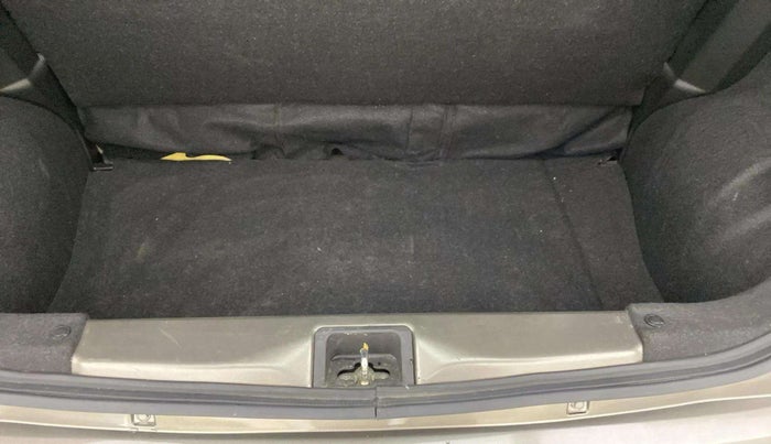 2024 Maruti New Wagon-R LXI 1.0, Petrol, Manual, 14,048 km, Dicky (Boot door) - Parcel tray missing