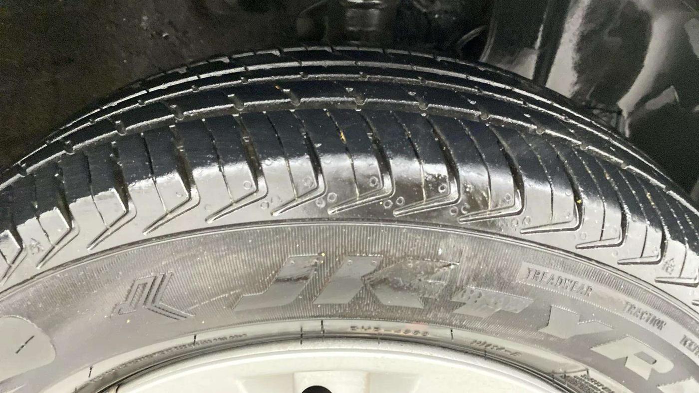 2024 Maruti New Wagon-R LXI 1.0, Petrol, Manual, 14,048 km, Right Front Tyre Tread