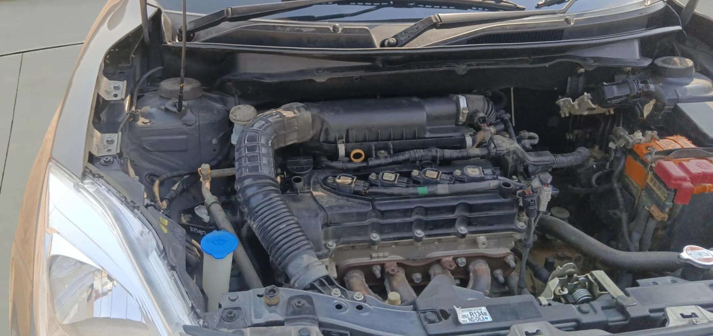 2018 Maruti Dzire LXI, Petrol, Manual, 91,207 km, Engine View - Right