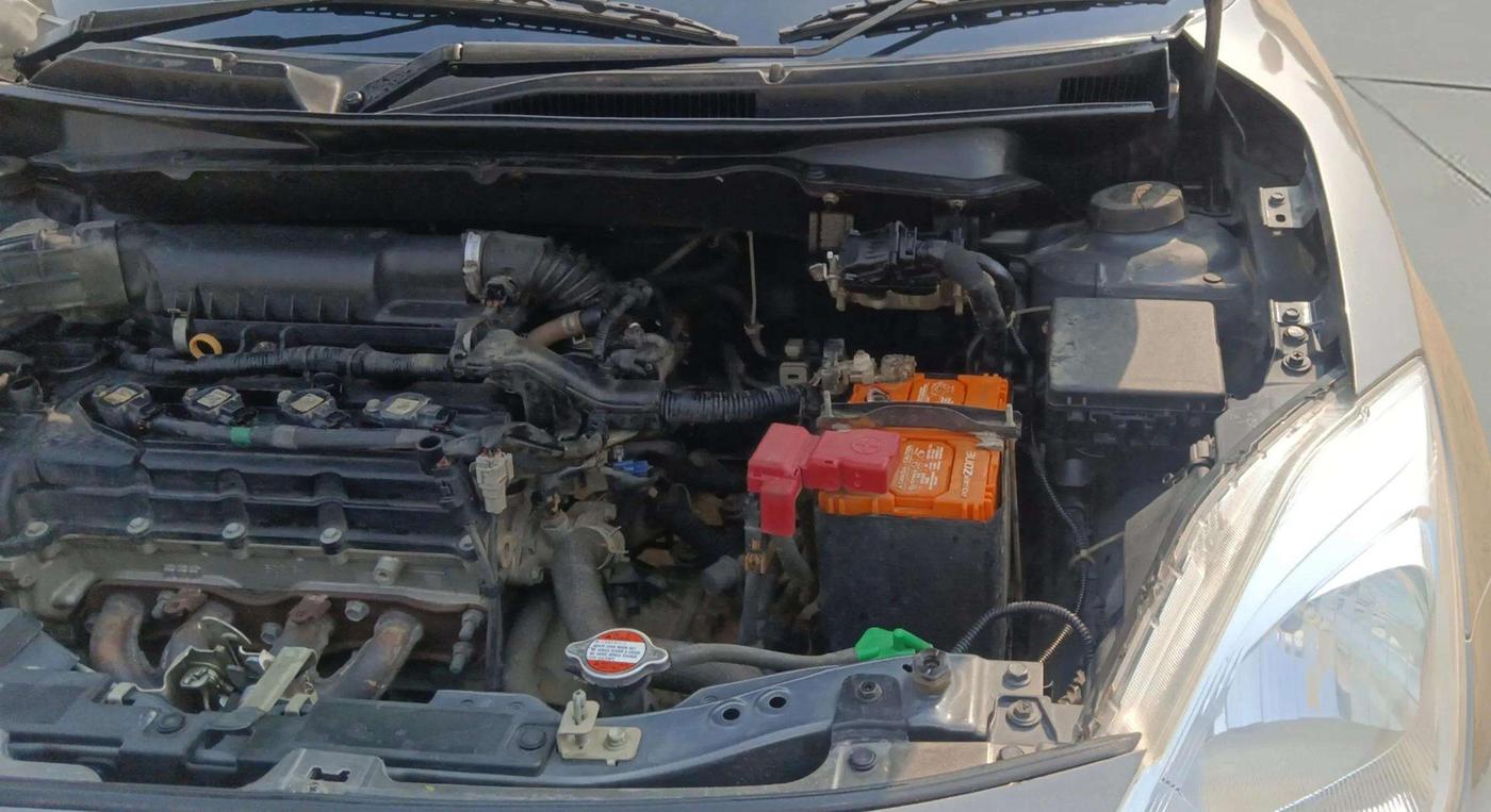 2018 Maruti Dzire LXI, Petrol, Manual, 91,207 km, Engine View - Left