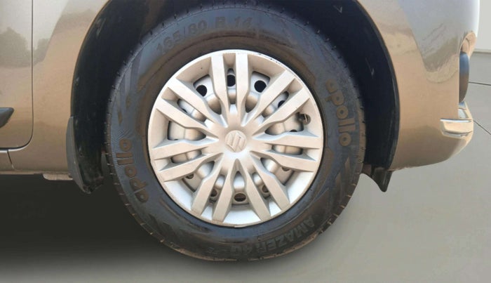2018 Maruti Dzire LXI, Petrol, Manual, 90,993 km, Right Front Wheel