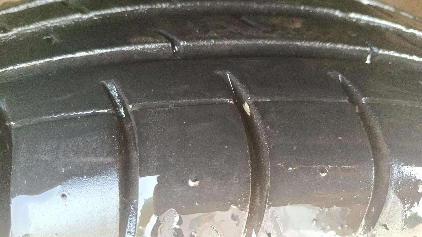 2018 Maruti Dzire LXI, Petrol, Manual, 91,207 km, Left Front Tyre Tread
