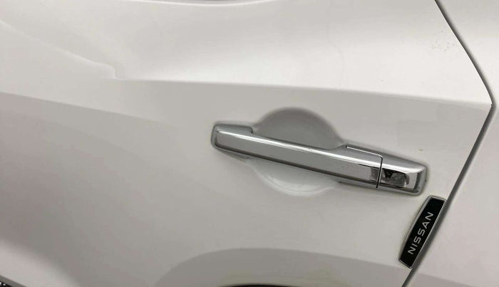 2023 Nissan MAGNITE XV MT, Petrol, Manual, 9,408 km, Rear left door - Slightly dented