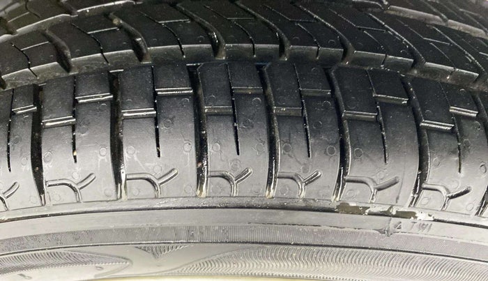 2018 Maruti Alto K10 VXI, Petrol, Manual, 37,285 km, Left Rear Tyre Tread