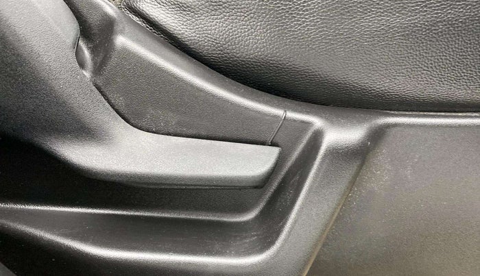 2022 Maruti New Wagon-R ZXI 1.2, Petrol, Manual, 55,618 km, Driver Side Adjustment Panel