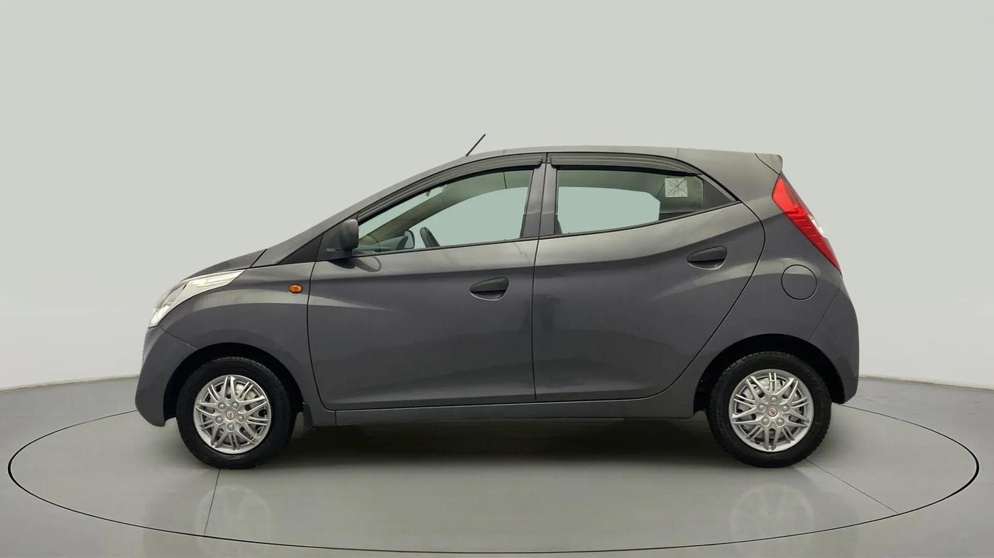 2018 Hyundai Eon ERA +, Petrol, Manual, 68,735 km, Left Side