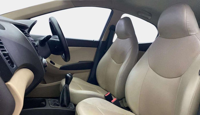 2018 Hyundai Eon ERA +, Petrol, Manual, 68,735 km, Right Side Front Door Cabin