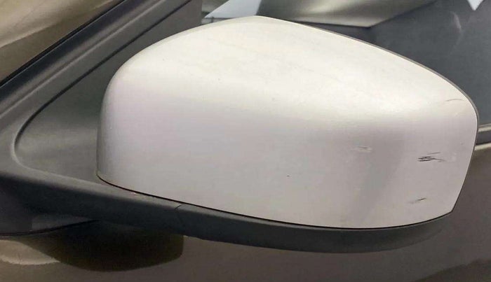 2016 Renault Kwid RXT 1.0, Petrol, Manual, 45,817 km, Left rear-view mirror - Minor scratches