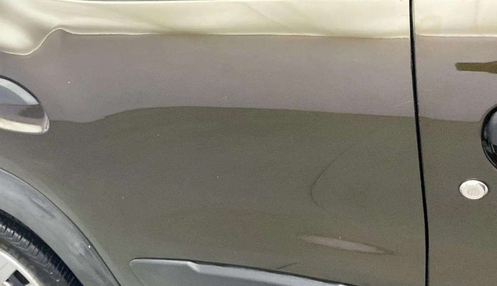 2016 Renault Kwid RXT 1.0, Petrol, Manual, 45,817 km, Right rear door - Minor scratches