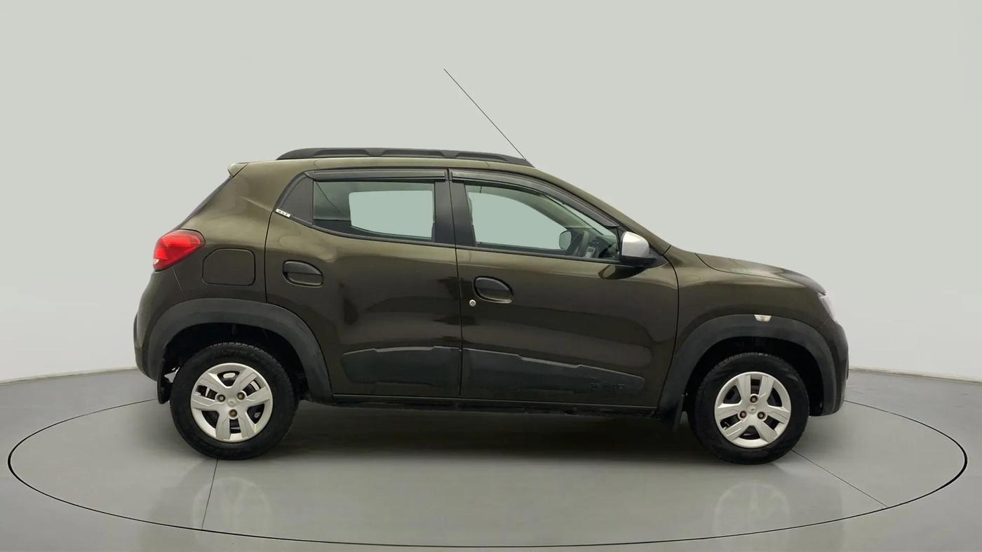 2016 Renault Kwid RXT 1.0, Petrol, Manual, 45,883 km, Right Side View