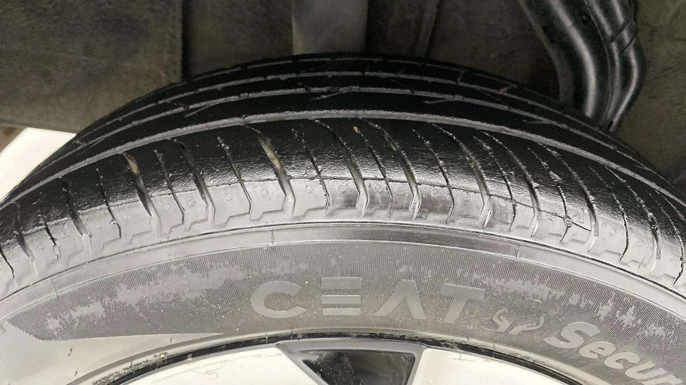 2021 Nissan MAGNITE XV MT, Petrol, Manual, 21,768 km, Right Rear Tyre Tread