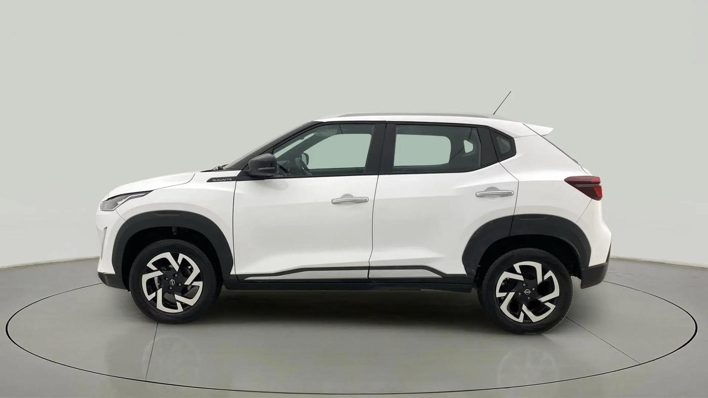 2021 Nissan MAGNITE XV MT, Petrol, Manual, 21,768 km, Left Side
