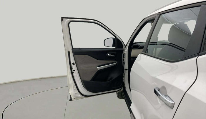 2021 Nissan MAGNITE XV MT, Petrol, Manual, 21,347 km, LHS Front Door