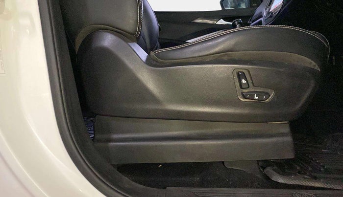 2020 MG HECTOR SHARP 2.0 DIESEL, Diesel, Manual, 80,809 km, Driver Side Adjustment Panel