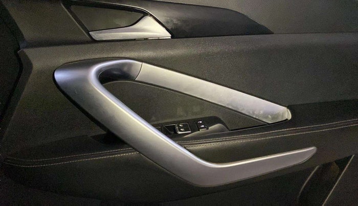 2020 MG HECTOR SHARP 2.0 DIESEL, Diesel, Manual, 80,809 km, Driver Side Door Panels Control
