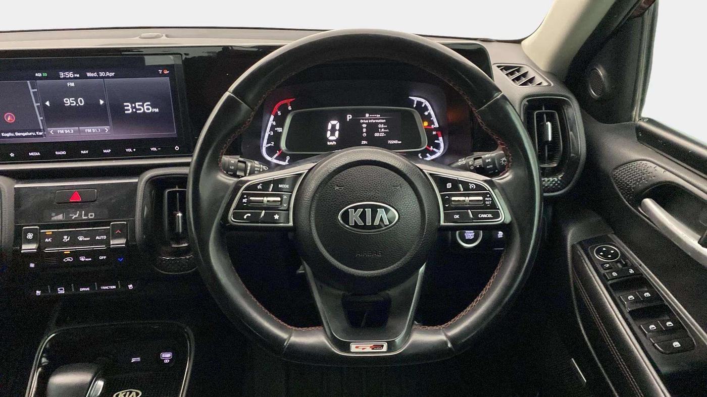 2020 KIA SONET GTX PLUS 1.5 AT, Diesel, Automatic, 72,242 km, Steering Wheel Close Up