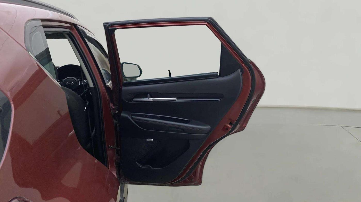 2020 KIA SONET GTX PLUS 1.5 AT, Diesel, Automatic, 72,242 km, RHS Rear Door