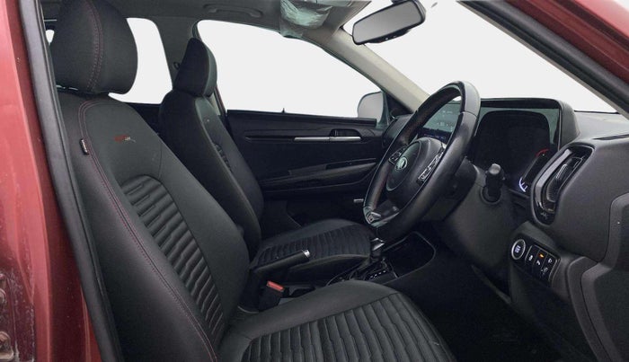 2020 KIA SONET GTX PLUS 1.5 AT, Diesel, Automatic, 72,242 km, Right Side Front Door Cabin