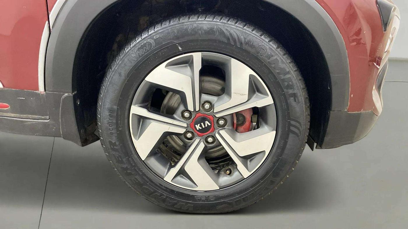 2020 KIA SONET GTX PLUS 1.5 AT, Diesel, Automatic, 72,242 km, Right Front Wheel