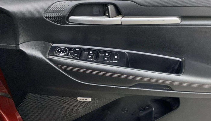 2020 KIA SONET GTX PLUS 1.5 AT, Diesel, Automatic, 72,242 km, Driver Side Door Panels Control