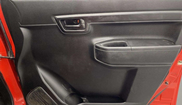 2022 Maruti S PRESSO VXI+, Petrol, Manual, 83,773 km, Driver Side Door Panels Control