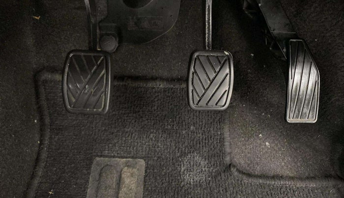 2022 Maruti S PRESSO VXI+, Petrol, Manual, 83,773 km, Pedals