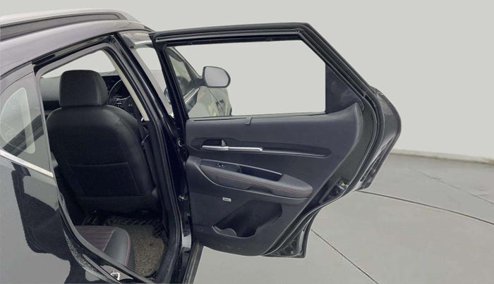 2021 KIA SONET GTX PLUS 1.5 AT, Diesel, Automatic, 28,947 km, RHS Rear Door